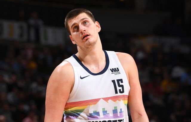 商业收入的 商业收入的