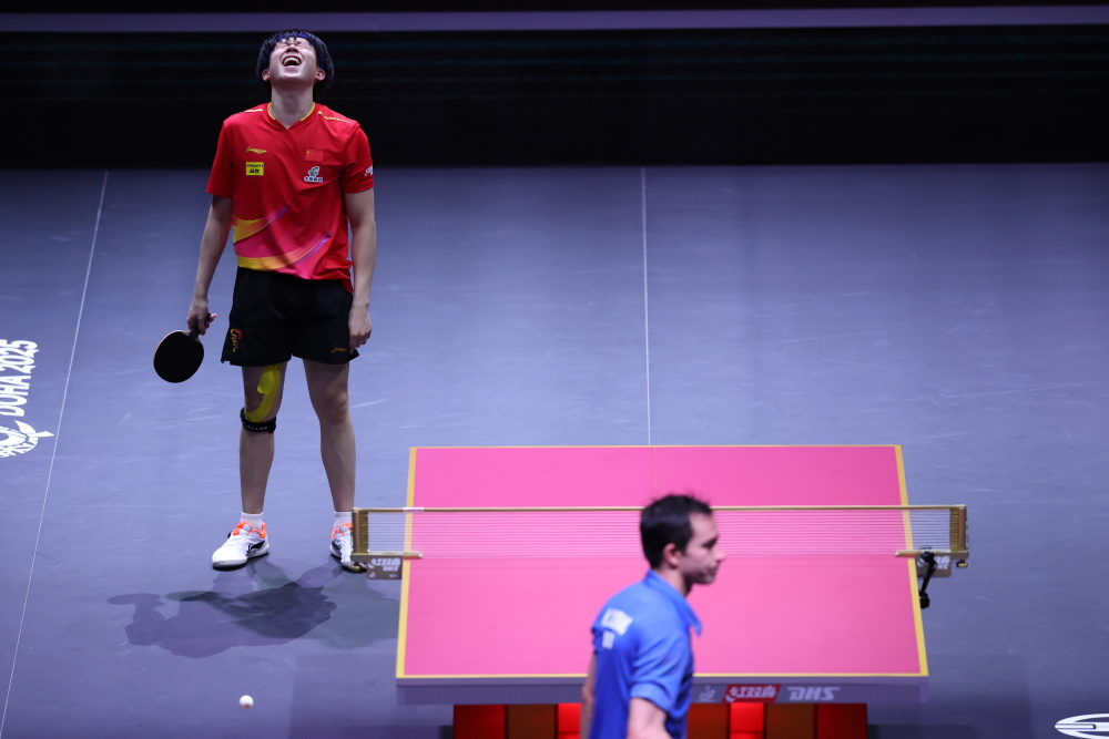 调整阵容而 调整阵容而