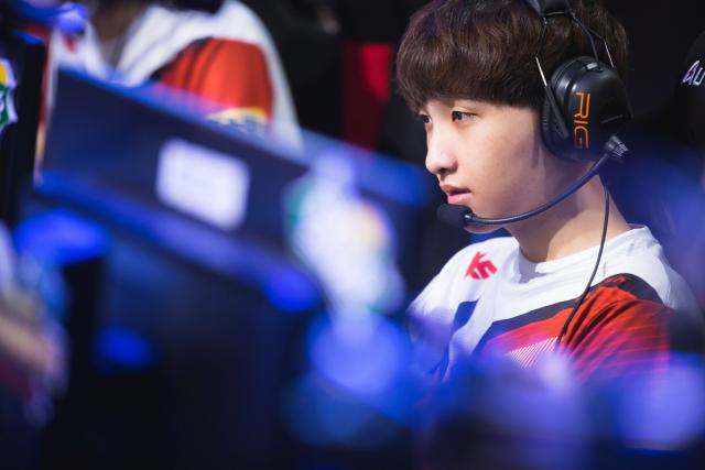 探规则底线 探规则底线