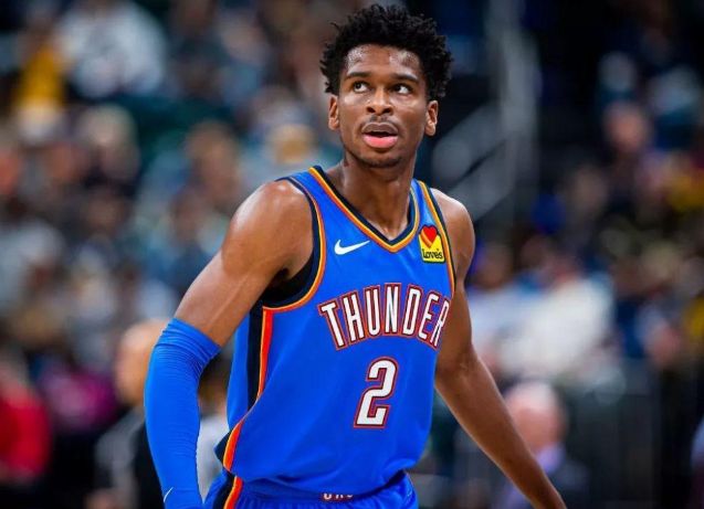 布朗出战成 布朗出战成